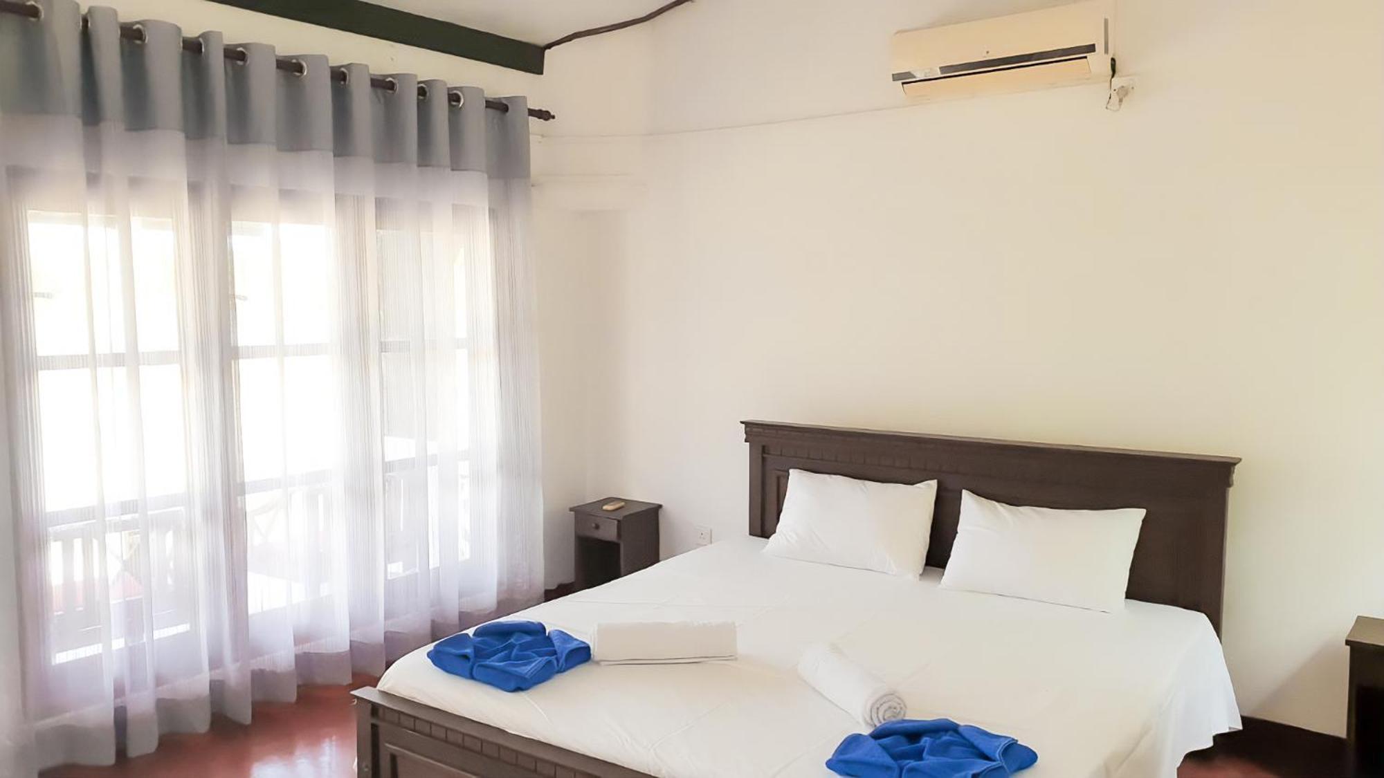 Blissbay @ The Rock Hotel นิลาเวลี ภายนอก รูปภาพ
