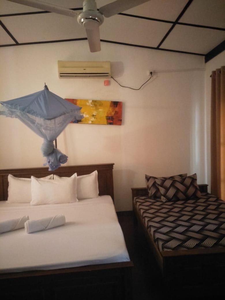 Blissbay @ The Rock Hotel นิลาเวลี ภายนอก รูปภาพ